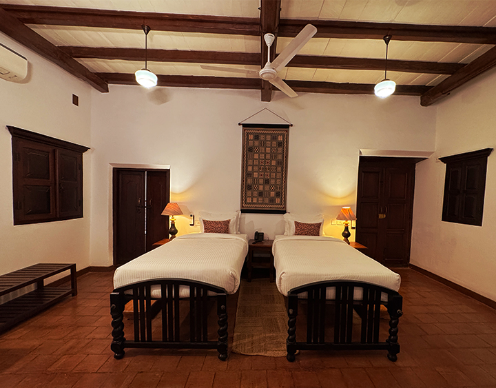 ab-grandmaster-room-image-2