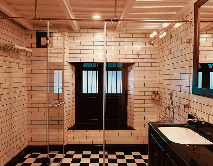 ab-grandmaster-room-image-4