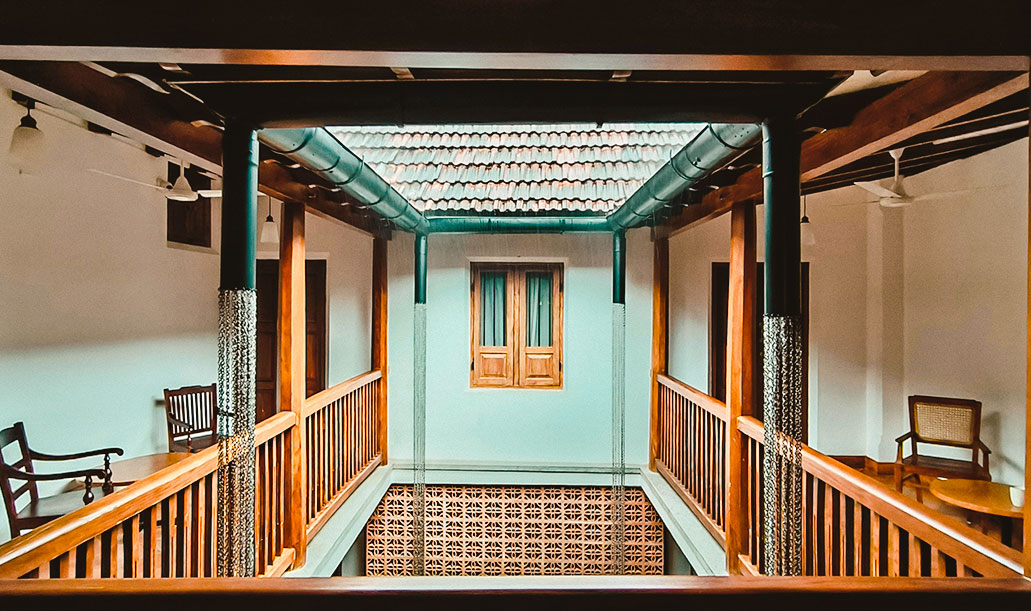 ezekiel-balcony-image